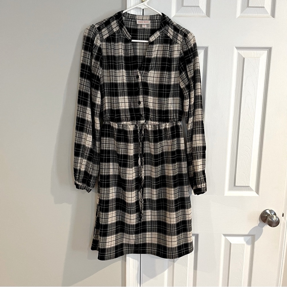 Knox Rose Black Plaid Dress XS with drawstring  to cinch